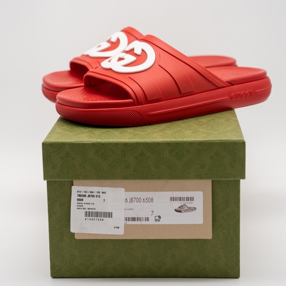 size 7G 7.5 US Gucci GG White Red Slides Sandals Interlocking Rubber - Picture 10 of 11